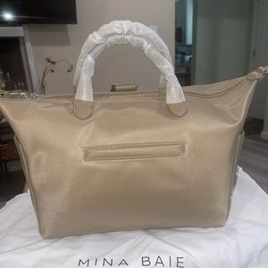 Mina Baie Mini Emmy in Dune